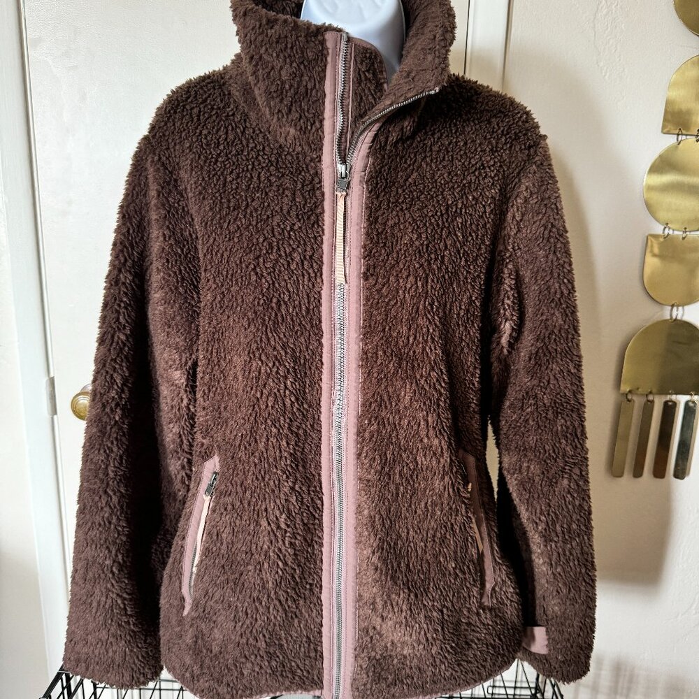 Patagonia Size L Zip Up Winter Fleece